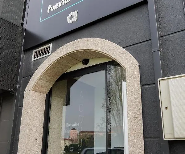 Casa de hóspedes Alda Puerta Coruna