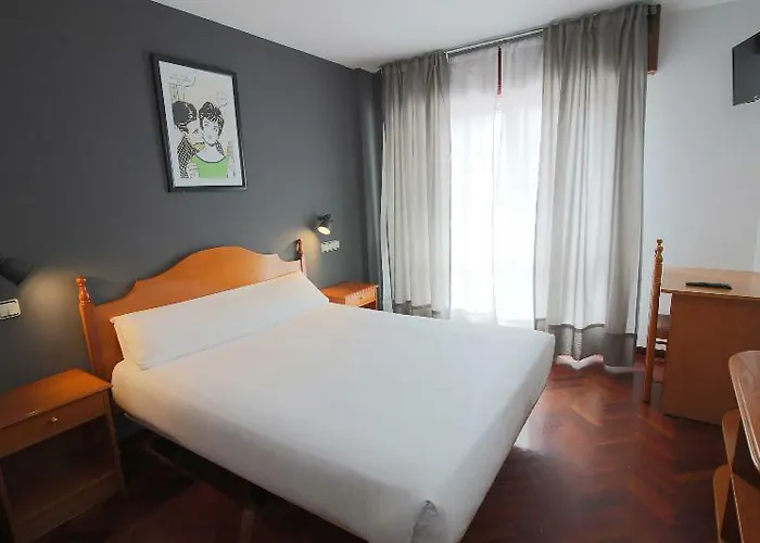 Alda Puerta Coruna Konukevi