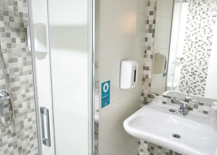 Konukevi Alda Puerta Coruna 2*